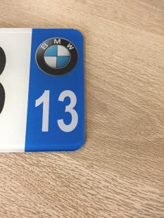 Plaque d'immatriculation pour voiture avec logo BMW et lettrage